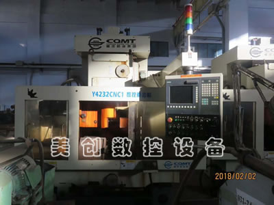 安裝少用重慶Y4232CNC1數控剃齒機